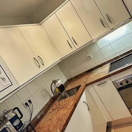 With Stunning Sea & Mountain Views Apartamento *