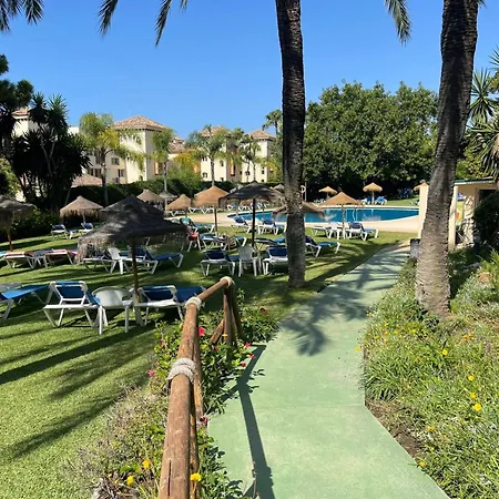 With Stunning Sea & Mountain Views Apartament *