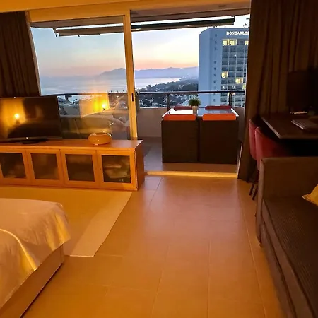 Apartament With Stunning Sea & Mountain Views *