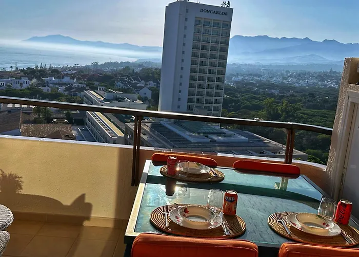 With Stunning Sea & Mountain Views Apartment
