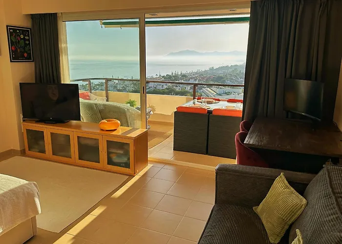 公寓 With Stunning Sea & Mountain Views 马尔韦利亚