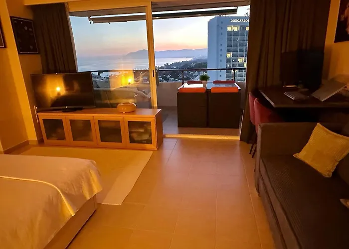 公寓 With Stunning Sea & Mountain Views *